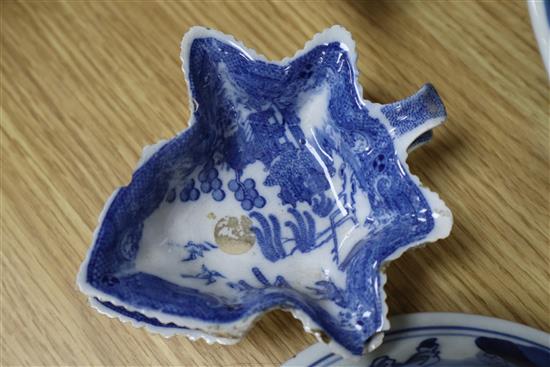 A group of Chinese export porcelain, Kangxi to Qianlong period